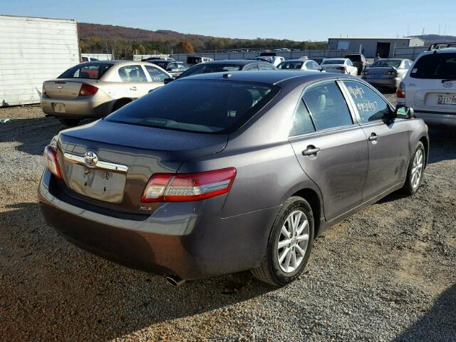 4T4BF3EK6BR180942 - 2011 TOYOTA CAMRY BASE GRAY photo 4