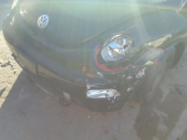 3VWBK31C44M422429 - 2004 VOLKSWAGEN NEW BEETLE შავი ფოტო 9