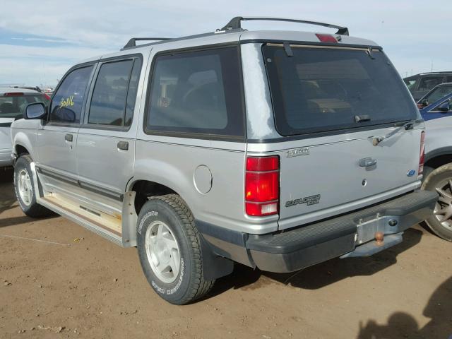 1FMDU34XXNUD67823 - 1992 FORD EXPLORER SILVER photo 3