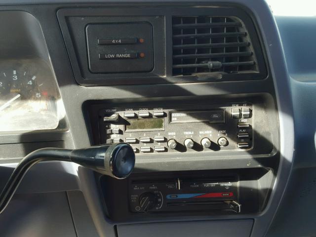 1FMDU34XXNUD67823 - 1992 FORD EXPLORER SILVER photo 9