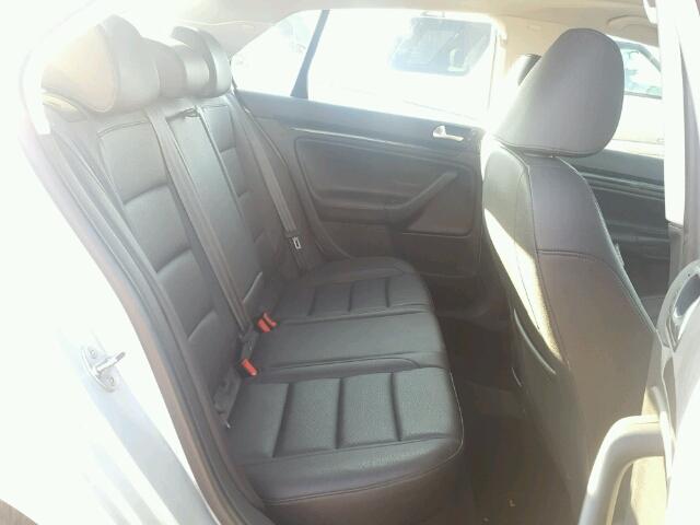 3VWRZ7AJ6AM032654 - 2010 VOLKSWAGEN JETTA SE 银色 照片 6