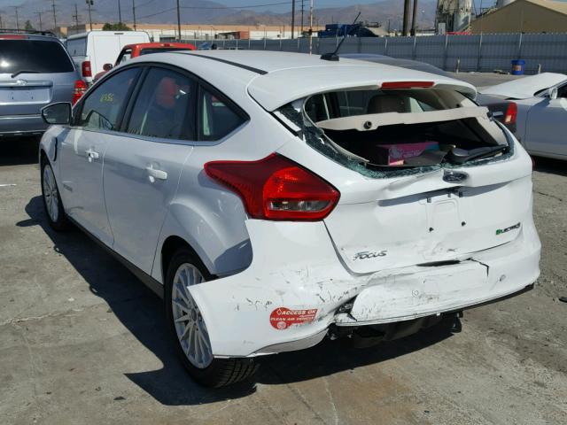 1FADP3R45HL343567 - 2017 FORD FOCUS BEV WHITE photo 3