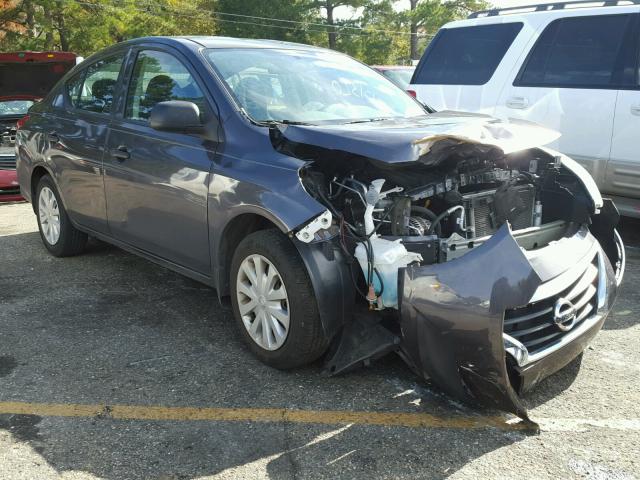 3N1CN7AP3FL954632 - 2015 NISSAN VERSA S GRAY photo 1