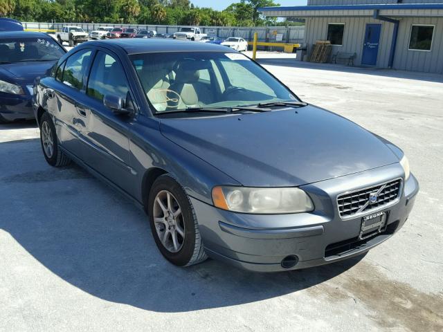 YV1RS612252462084 - 2005 VOLVO S60 GRAY photo 1