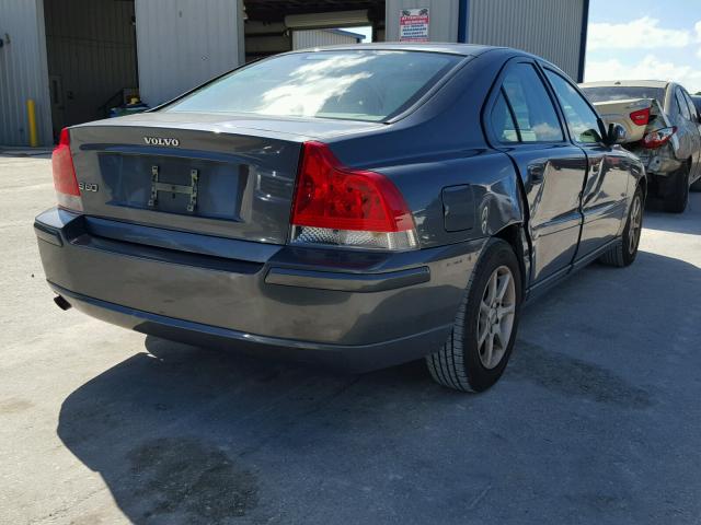 YV1RS612252462084 - 2005 VOLVO S60 GRAY photo 4