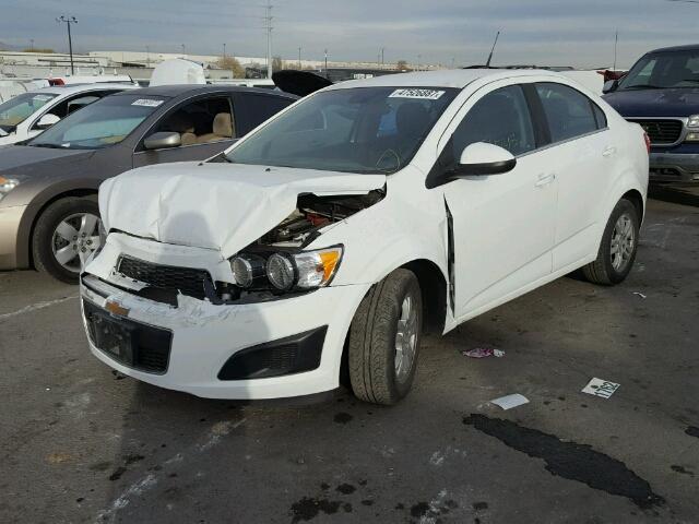 1G1JC5SB3C4226983 - 2012 CHEVROLET SONIC LT WHITE photo 2