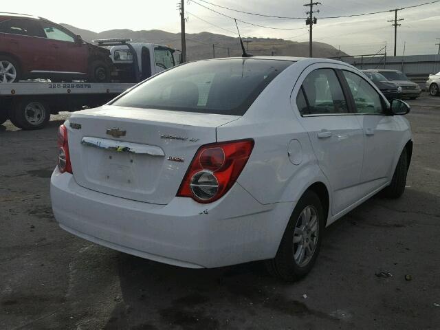 1G1JC5SB3C4226983 - 2012 CHEVROLET SONIC LT WHITE photo 4