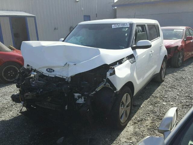 KNDJP3A55G7355565 - 2016 KIA SOUL + WHITE photo 2