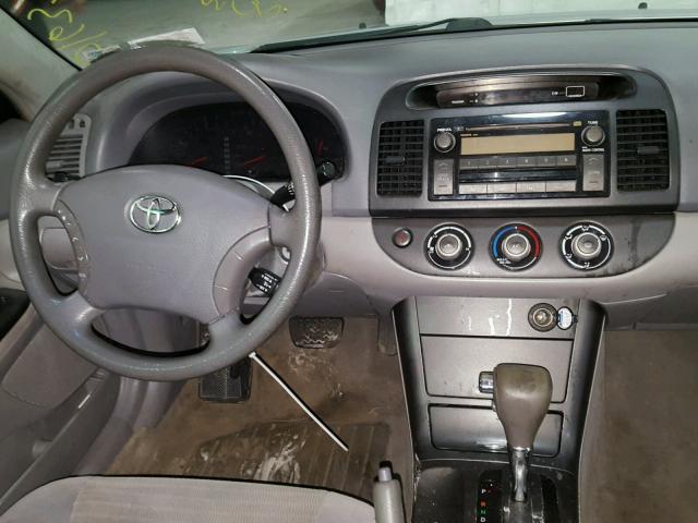 4T1BE32K35U579121 - 2005 TOYOTA CAMRY LE 灰色 照片 9