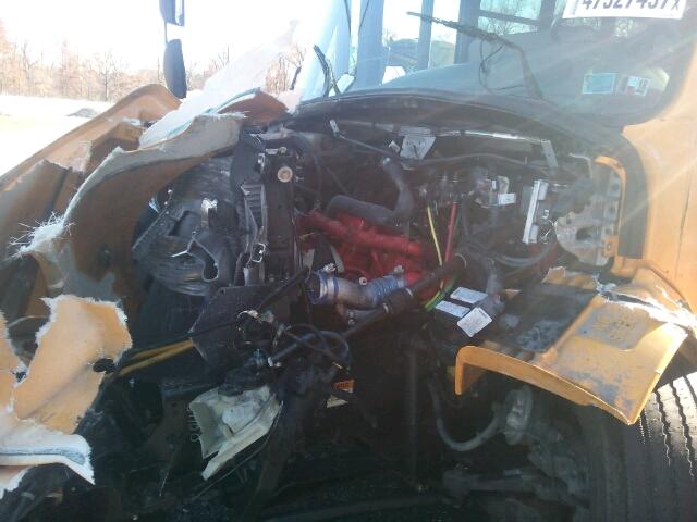 4UZABRDT1GCGT6148 - 2016 FREIGHTLINER CHASSIS B2 黄色 照片 7