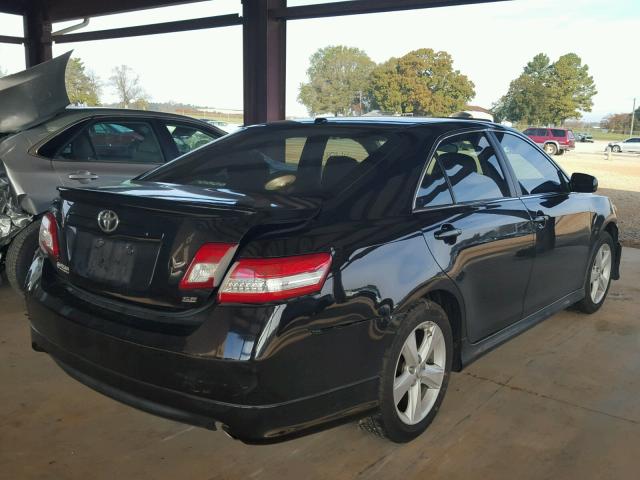 4T1BF3EK8BU211960 - 2011 TOYOTA CAMRY BASE BLACK photo 4