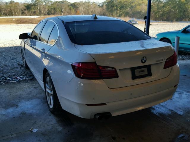 WBAFR1C56BC747923 - 2011 BMW 528 I WHITE photo 3