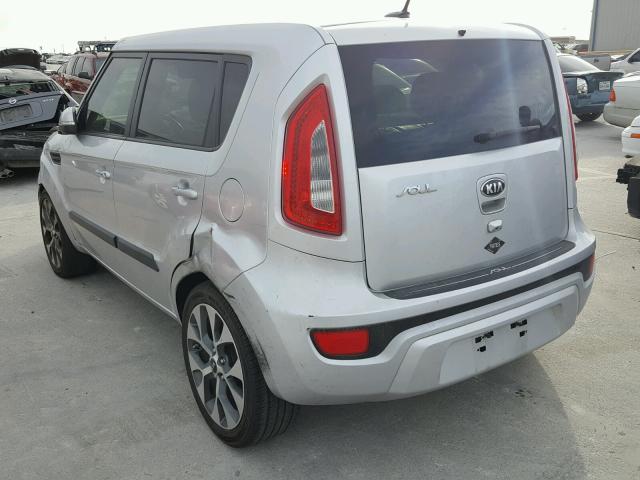 KNDJT2A62D7522037 - 2013 KIA SOUL + GRAY photo 3