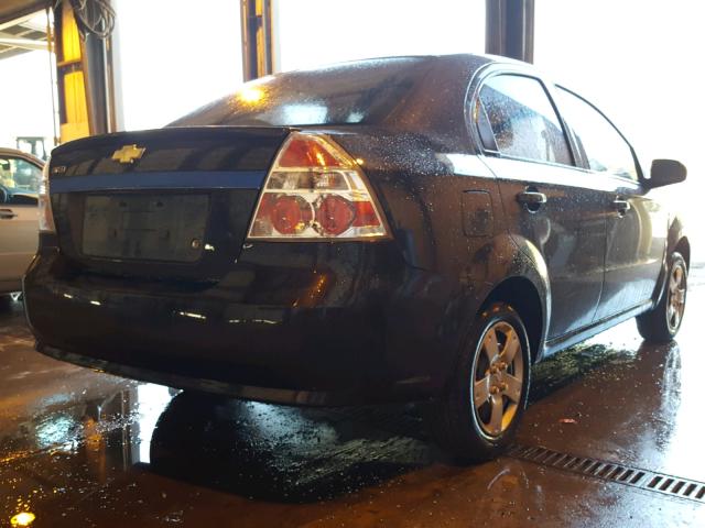 KL1TD5DE4BB189724 - 2011 CHEVROLET AVEO LS BLACK photo 4