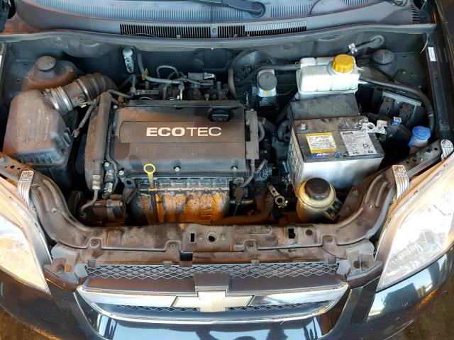 KL1TD5DE4BB189724 - 2011 CHEVROLET AVEO LS BLACK photo 7