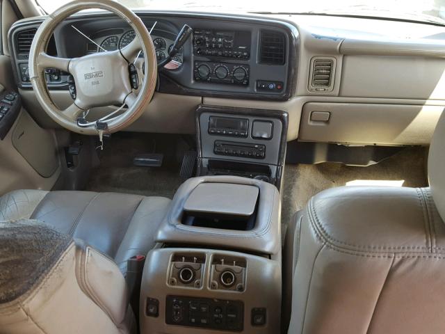 1GKEK63U72J109543 - 2002 GMC DENALI WHITE photo 9