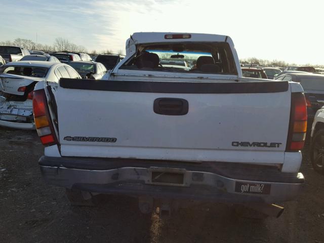 1GCHK23152F189838 - 2002 CHEVROLET SILVERADO WHITE photo 9