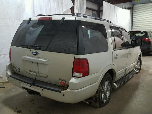 1FMFU205X5LA94251 - 2005 FORD EXPEDITION WHITE photo 4