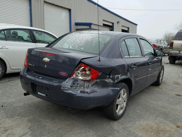 1G1AT58H697149674 - 2009 CHEVROLET COBALT LT BLUE photo 4