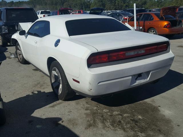 2C3CDYAG6CH130140 - 2012 DODGE CHALLENGER WHITE photo 3