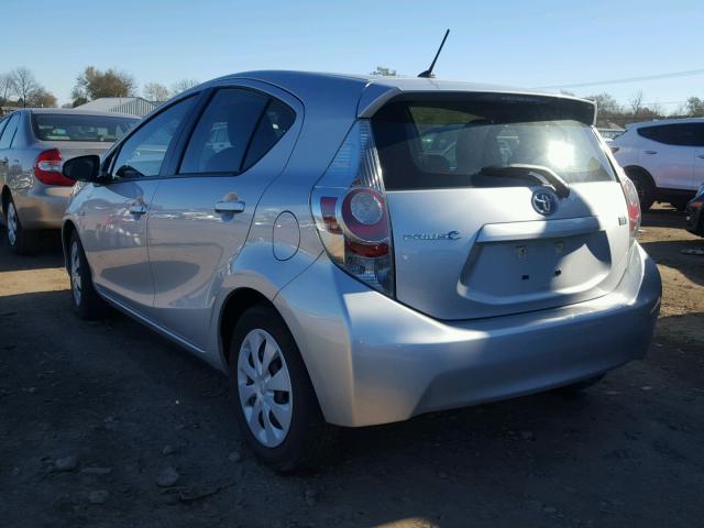 JTDKDTB39D1551565 - 2013 TOYOTA PRIUS C SILVER photo 3