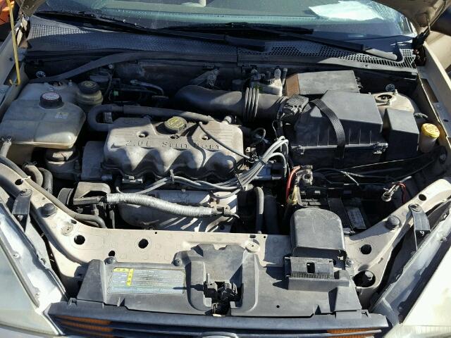 1FAFP34P62W143880 - 2002 FORD FOCUS SE BROWN photo 7