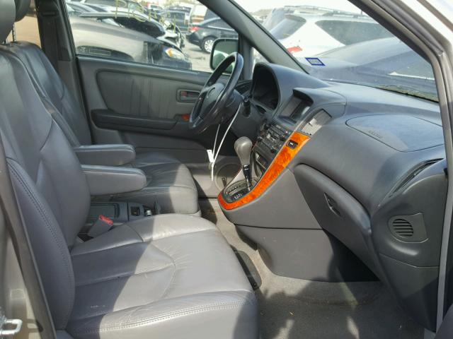 JT6GF10U4Y0079598 - 2000 LEXUS RX 300 SILVER photo 5