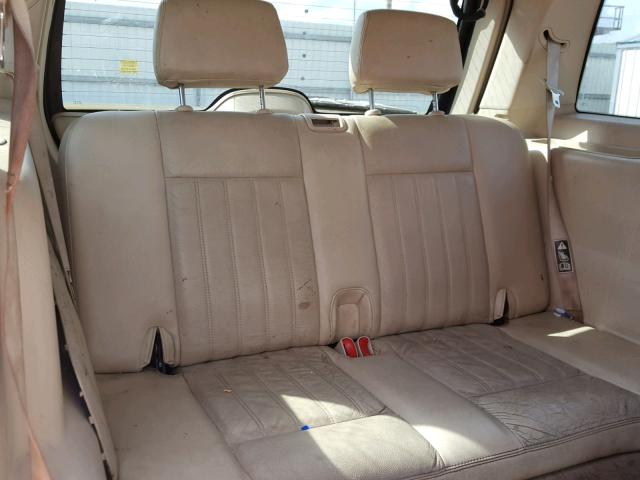 5LMEU78H43ZJ15917 - 2003 LINCOLN AVIATOR 奶油色 照片 9