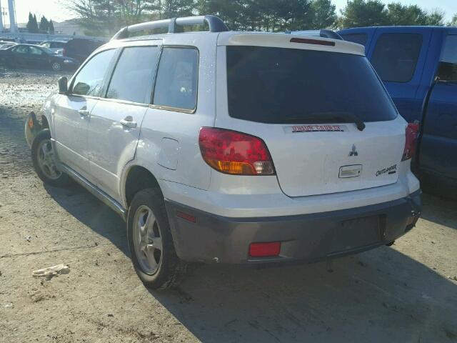 JA4LZ31F54U048576 - 2004 MITSUBISHI OUTLANDER WHITE photo 3