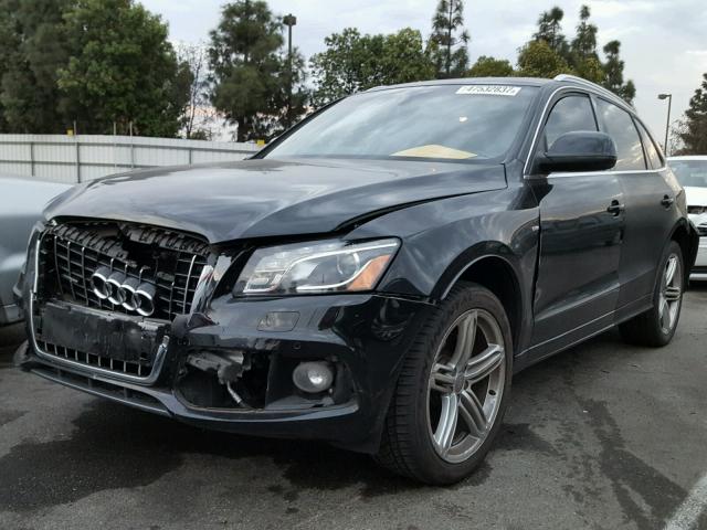 WA1MKAFPXAA023121 - 2010 AUDI Q5 PREMIUM BLACK photo 2