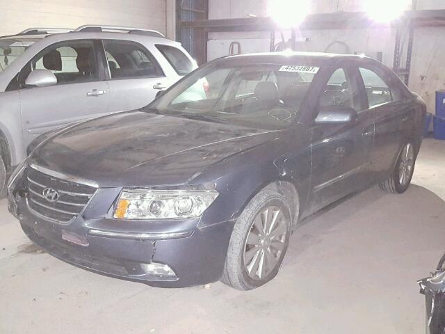 5NPEU46C39H525427 - 2009 HYUNDAI SONATA SE BLUE photo 2