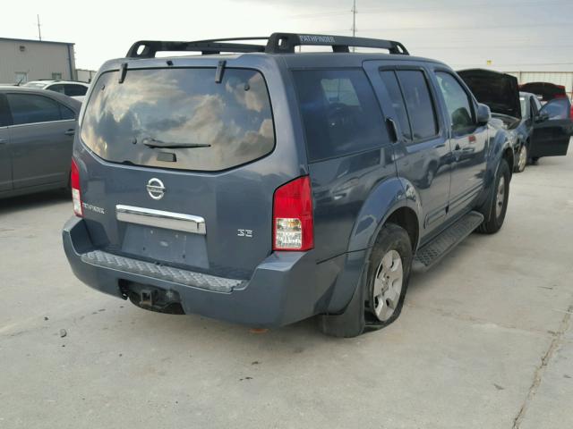 5N1AR18U86C627359 - 2006 NISSAN PATHFINDER BLUE photo 4