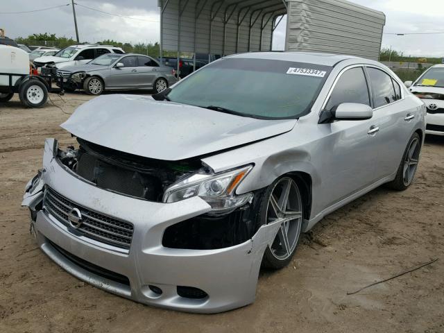 1N4AA5AP2AC862197 - 2010 NISSAN MAXIMA S SILVER photo 2