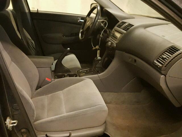 1HGCM56477A001371 - 2007 HONDA ACCORD LX GRAY photo 5