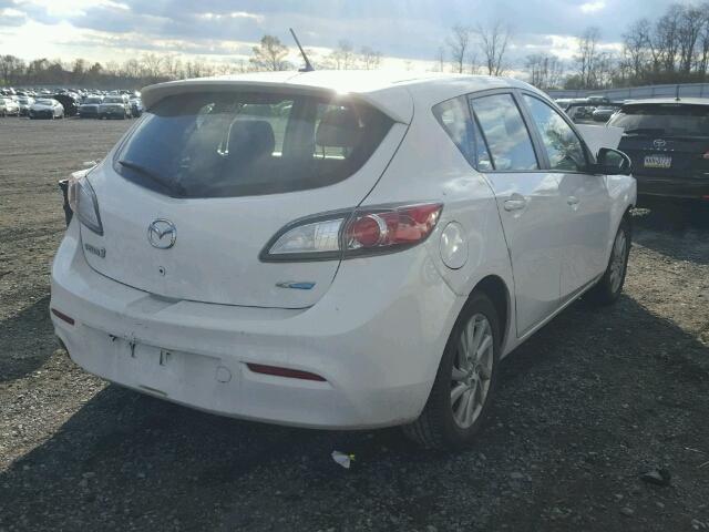 JM1BL1L85C1538957 - 2012 MAZDA 3 I WHITE photo 4