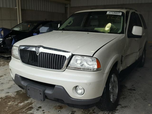 5LMEU88H64ZJ37277 - 2004 LINCOLN AVIATOR 白色 照片 2
