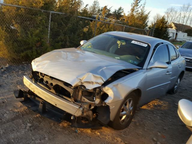 2G4WC582681181895 - 2008 BUICK LACROSSE C SILVER photo 2