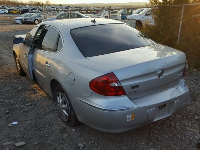 2G4WC582681181895 - 2008 BUICK LACROSSE C SILVER photo 3