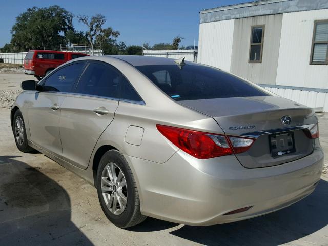 5NPEB4AC7BH023779 - 2011 HYUNDAI SONATA GLS GOLD photo 3