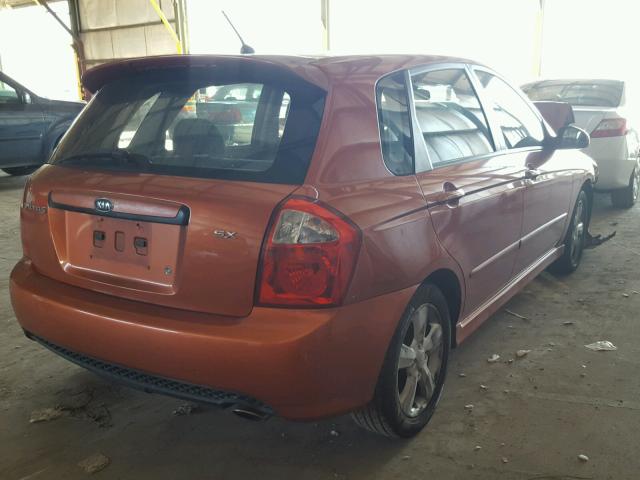 KNAFE161475002300 - 2007 KIA SPECTRA5 S ORANGE photo 4