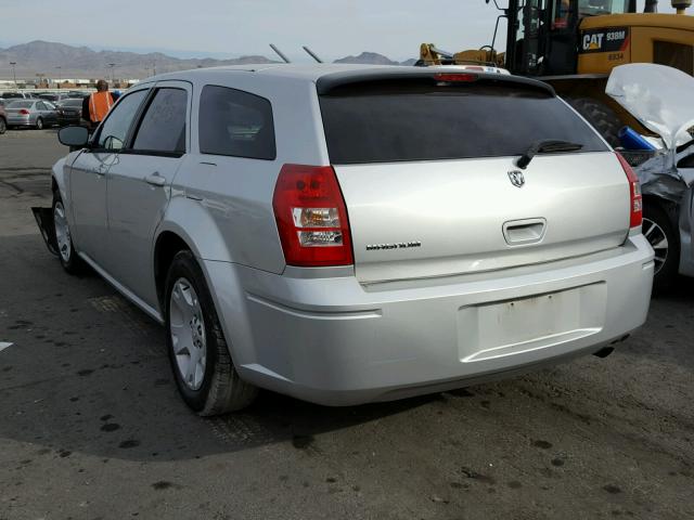 2D4FV47T57H744740 - 2007 DODGE MAGNUM SE SILVER photo 3