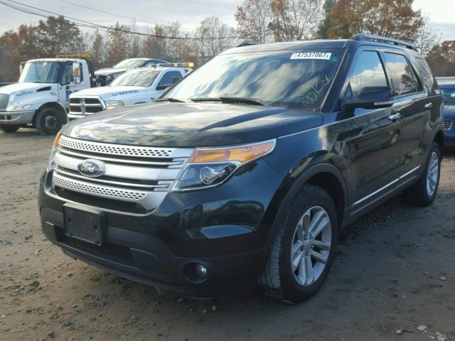 1FM5K8D85DGC03683 - 2013 FORD EXPLORER X GREEN photo 2