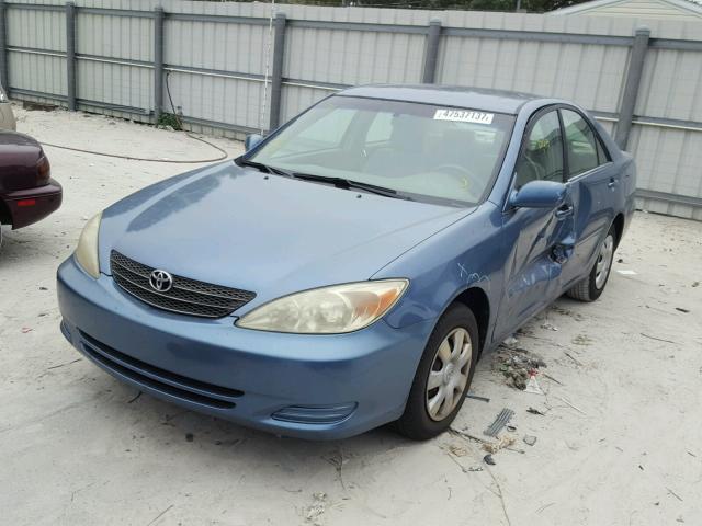 4T1BE32K14U833049 - 2004 TOYOTA CAMRY LE BLUE photo 2