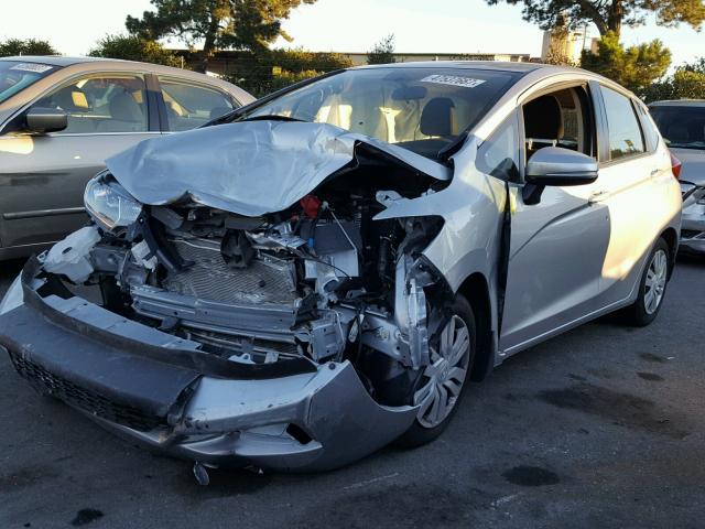 JHMGK5H59GS015079 - 2016 HONDA FIT LX فضي صورة 2