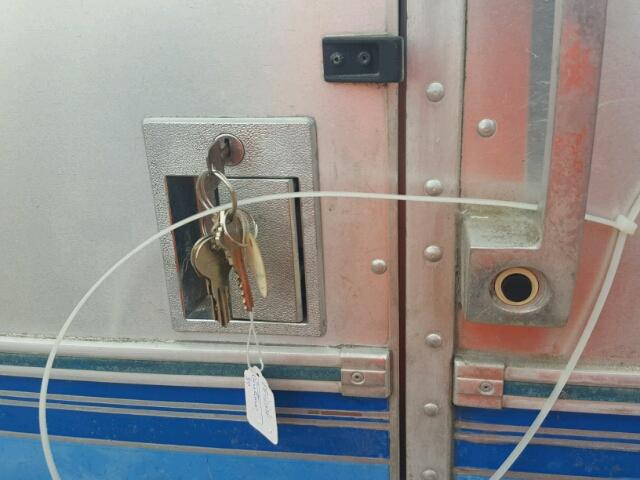 1STMEAS29KJ506531 - 1989 AIRS TRAILER TWO TONE photo 5