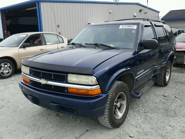 1GNCS13X83K164019 - 2003 CHEVROLET BLAZER BLUE photo 2