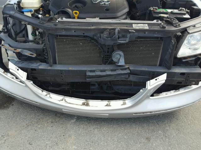 KMHFC46F88A295435 - 2008 HYUNDAI AZERA SE SILVER photo 9