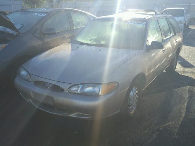 3FAFP15P4XR104296 - 1999 FORD ESCORT SE BEIGE photo 2