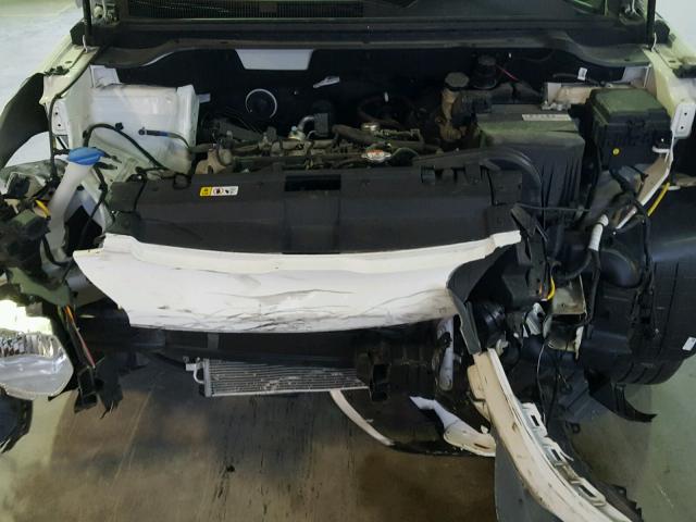 KNDJN2A26F7148574 - 2015 KIA SOUL WHITE photo 7