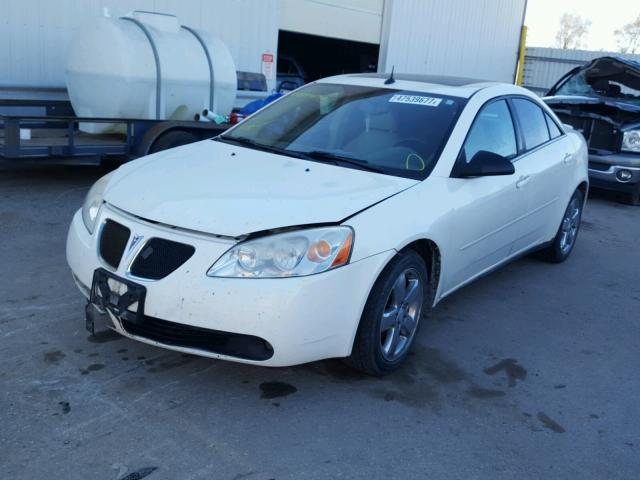 1G2ZH528254141382 - 2005 PONTIAC G6 GT WHITE photo 2